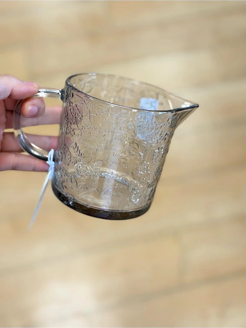CWC Glass Measuring Cup Floral 16 oz 500 mL NWT